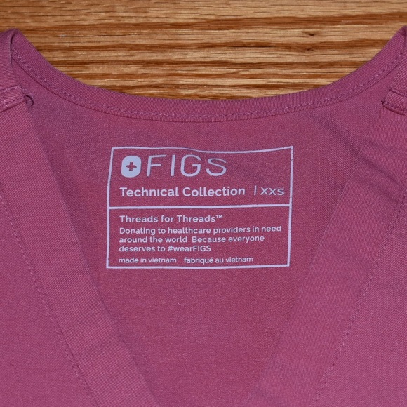 Figs Scrub Set - Quartz - Picture 3 of 7